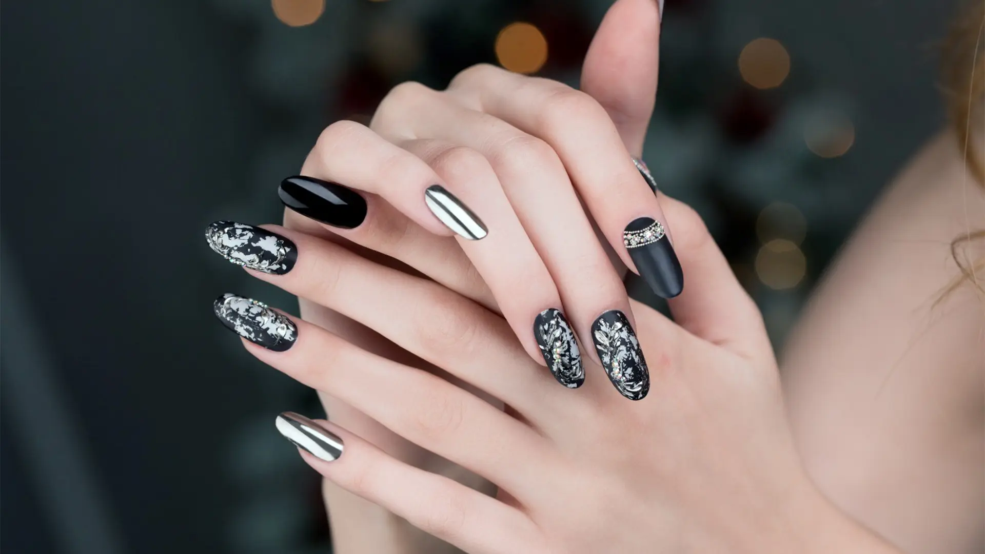 Sinanpaşa Protez Tırnak